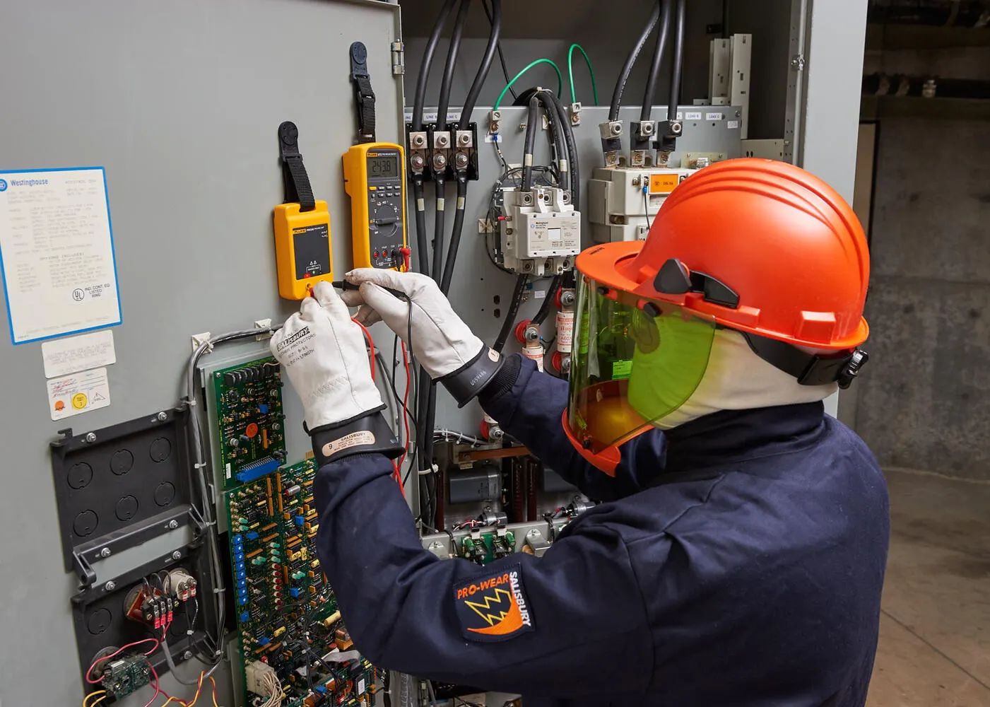 pomiary izolacji wózek widłowy megomierz